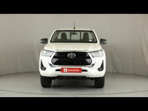 Toyota Hilux 2.4GD-6 single cab 4x4 Raider manual - Image 4