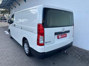Toyota Quantum 2.8 LWB panel van - Image 19