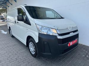 Toyota Quantum 2.8 LWB panel van - Image 1