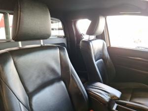 Toyota Hilux 2.8GD-6 Xtra cab 4x4 Raider auto - Image 12