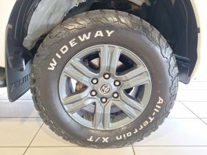 Toyota Hilux 2.8GD-6 Xtra cab 4x4 Raider auto - Image 14