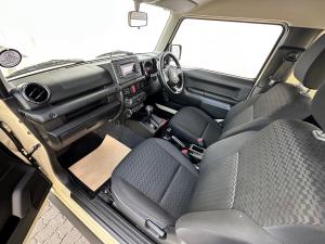Suzuki Jimny 1.5 GLX AllGrip 3-door auto - Image 7