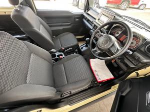 Suzuki Jimny 1.5 GLX AllGrip 3-door auto - Image 15