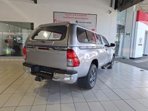 Toyota Hilux 2.4GD-6 single cab Raider manual - Image 2