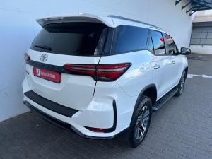 Toyota Fortuner 2.8GD-6 - Image 2