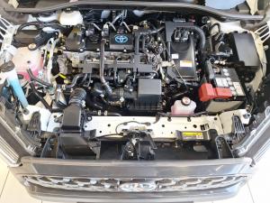 Toyota Corolla Cross 1.8 Hybrid XS - Image 16