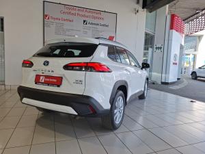 Toyota Corolla Cross 1.8 Hybrid XS - Image 2
