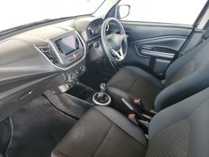 Toyota Vitz 1.0 XR manual - Image 7