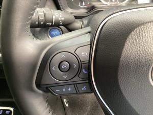 Toyota Corolla Cross 1.8 Hybrid XS - Image 9