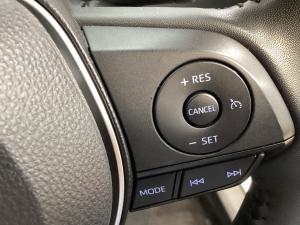 Toyota Corolla Cross 1.8 Hybrid XS - Image 10