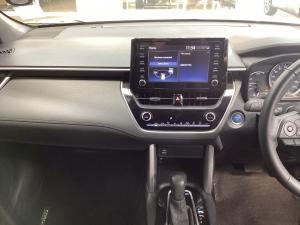 Toyota Corolla Cross 1.8 Hybrid XS - Image 15