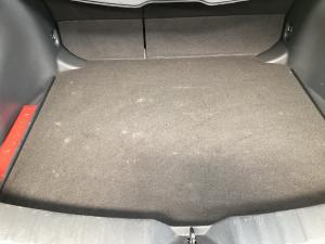 Toyota Corolla Cross 1.8 Hybrid XS - Image 19