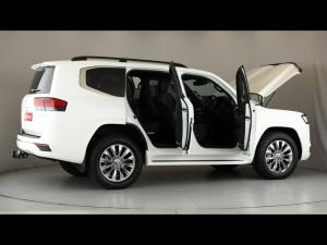 Toyota Land Cruiser 300 3.3D ZX - Image 16