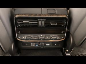 Toyota Land Cruiser 300 3.3D ZX - Image 29