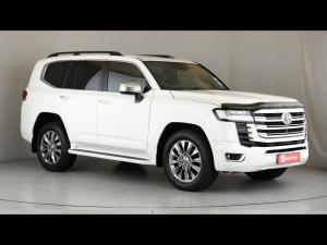 Toyota Land Cruiser 300 3.3D ZX - Image 1