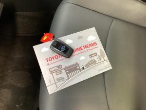 Toyota Corolla Cross 1.8 Hybrid XR - Image 24