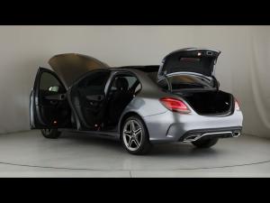 Mercedes-Benz C-Class C220d - Image 10