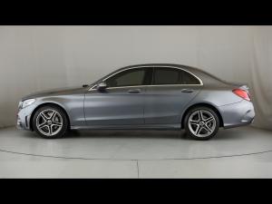 Mercedes-Benz C-Class C220d - Image 17