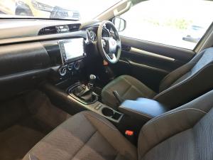 Toyota Hilux 2.4GD-6 Xtra cab Raider manual - Image 7