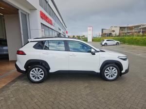 Toyota Corolla Cross 1.8 Hybrid XS - Image 3