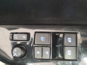 Toyota Hilux 2.8GD-6 Xtra cab Legend 50 auto - Image 23