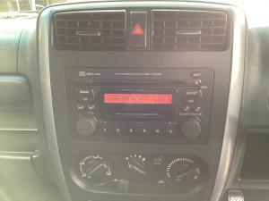 Suzuki Jimny 1.3 - Image 11