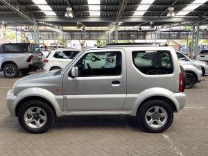 Suzuki Jimny 1.3 - Image 20