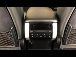 Toyota Land Cruiser Prado 4.0 VX-L - Image 29