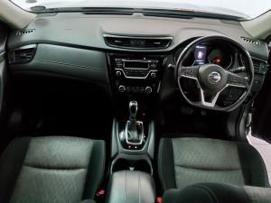 Nissan X-Trail 2.5 4x4 Acenta Tech - Image 6