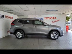 Nissan X-Trail 2.5 4x4 Acenta Tech - Image 3