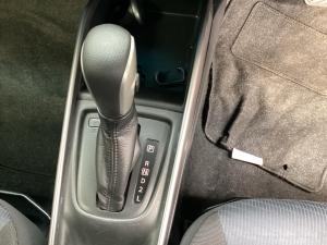 Toyota Starlet 1.4 XS auto - Image 11