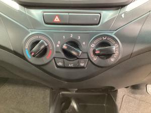 Toyota Starlet 1.4 XS auto - Image 15