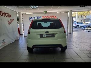 Ford Figo 1.4 Ambiente - Image 5