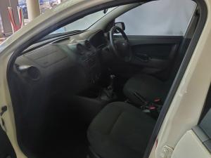 Ford Figo 1.4 Ambiente - Image 7