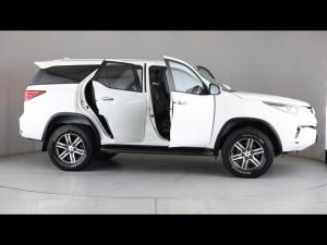 Toyota Fortuner 2.4GD-6 auto - Image 15