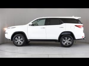 Toyota Fortuner 2.4GD-6 auto - Image 17