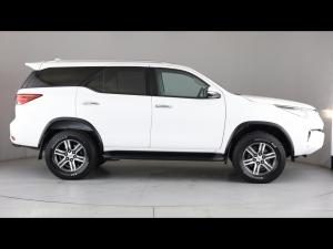 Toyota Fortuner 2.4GD-6 auto - Image 3