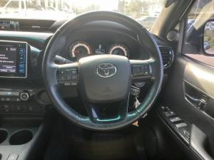 Toyota Hilux 2.8GD-6 double cab Raider auto - Image 8