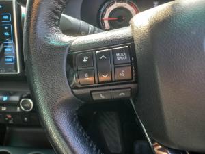 Toyota Hilux 2.8GD-6 double cab Raider auto - Image 9