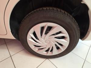 Toyota Rumion 1.5 SX - Image 10