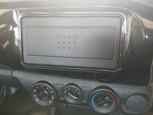 Toyota Hilux 2.4 GD SS/C - Image 12