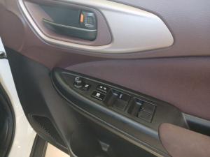 Toyota Starlet Cross 1.5Xs - Image 24
