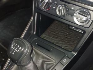 Volkswagen Polo 1.0 TSI - Image 10