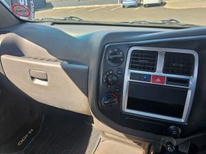 Hyundai H100 2.6DF/C D/S - Image 11