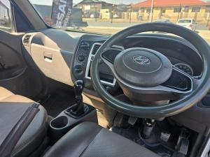 Hyundai H100 2.6DF/C D/S - Image 8