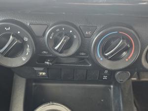 Toyota Hilux 2.4 GD-6 RB RaiderS/C - Image 11