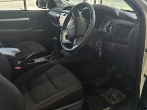 Toyota Hilux 2.4 GD-6 RB RaiderS/C - Image 12