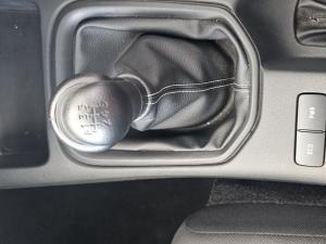Toyota Hilux 2.4 GD-6 RB RaiderS/C - Image 9