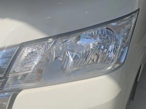 Toyota Quantum 2.8 GL 11 Seat - Image 16