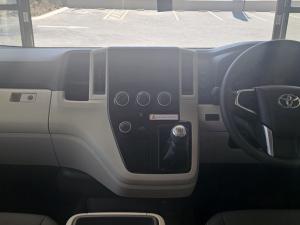Toyota Quantum 2.8 GL 11 Seat - Image 6